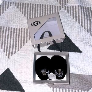 UGG Fluffy Slippers in Black | Size 6-12 Months